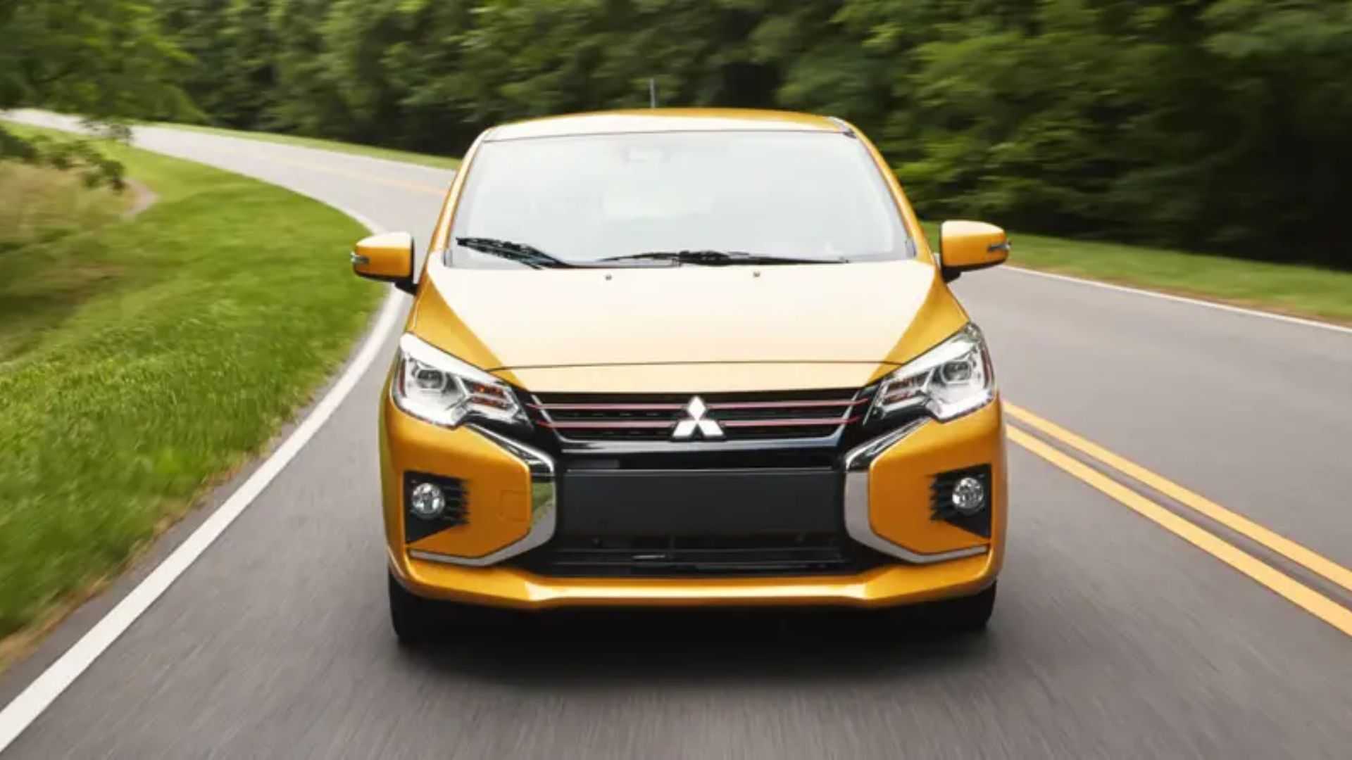 2024 Mitsubishi Mirage sprijeda