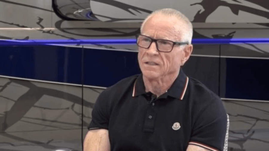 Mark Martin: la leggenda NASCAR racconta la sua ascesa nel nuovo libro
