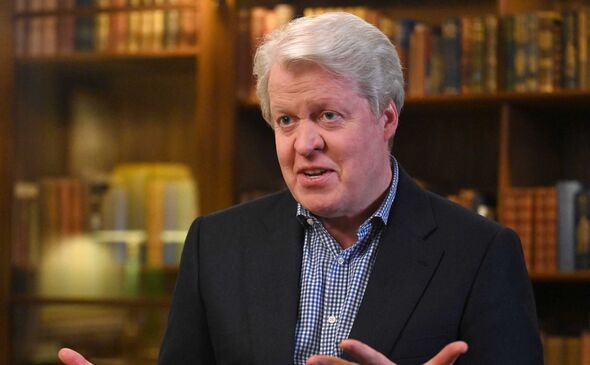 Earl Spencer el domingo con Laura Kuenssberg