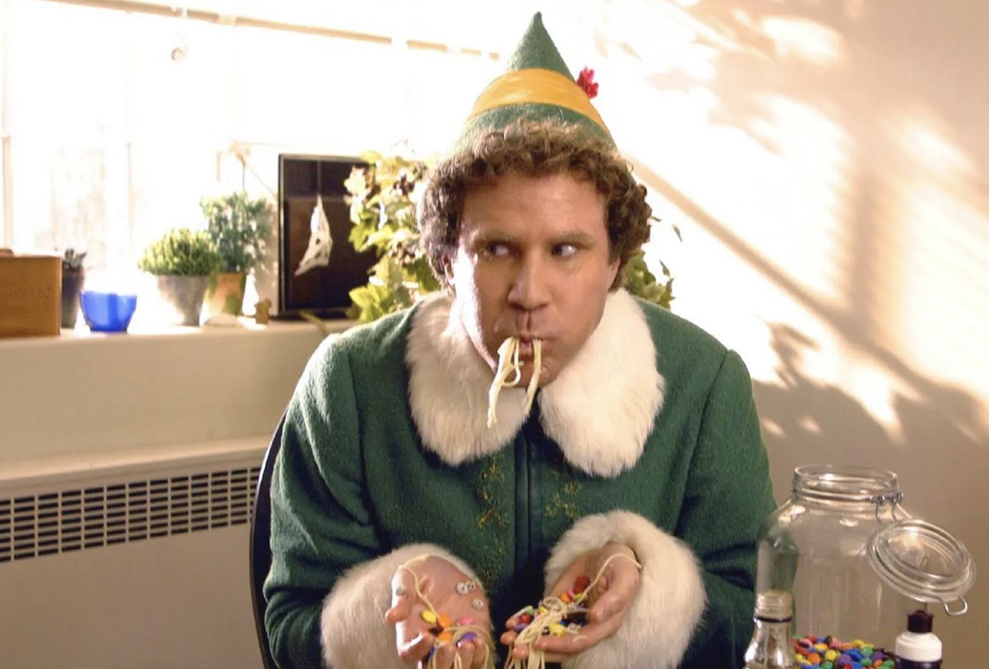 O icônico filme de Natal foi muito divertido de assistir, mas para Will Ferrell não foi tão alegre filmá-lo, principalmente por causa da quantidade de alimentos açucarados que ele comia. Ele descreveu uma cena em particular como 