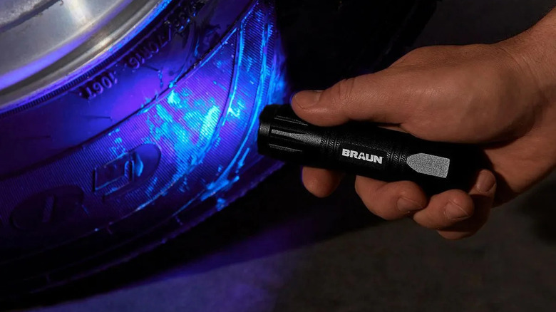 braun uv leak detector black light led flashlight 1800 Lumen Rechargeable Waterproof Tactical LCJ Truckers LLC The UView EW40395 Phazer BLACK 395 UV Leak Detection Light is engineered for precision and reliability in difficult leak detection tasks Braun 450 Lumen Rechargeable Penlight