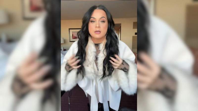 Jennifer Hyatt Tedmori joked that her residual paychecks would only allow her to buy a coffee.@missrockdoll/Instagram