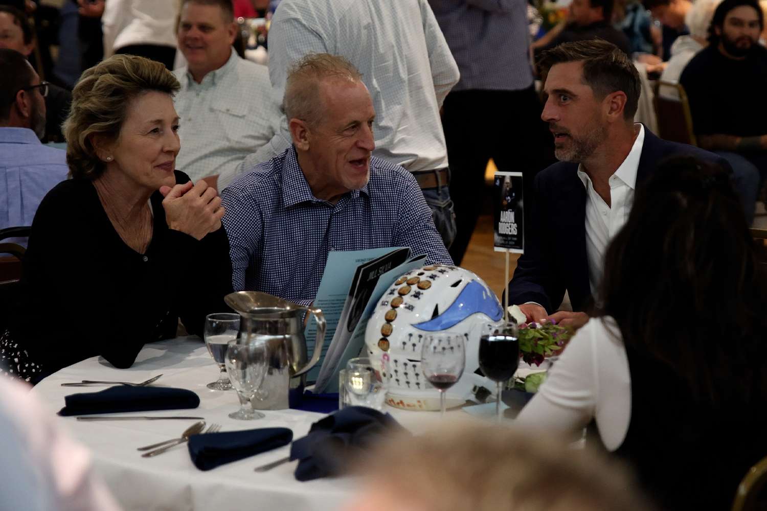 Aaron Rodgers First Publicly Reunited with Estranged Family in April, New Photo Reveals - AOL