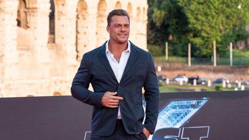 'Reacher' Star Alan Ritchson Reveals He Survived 'Predatory Molestation ...