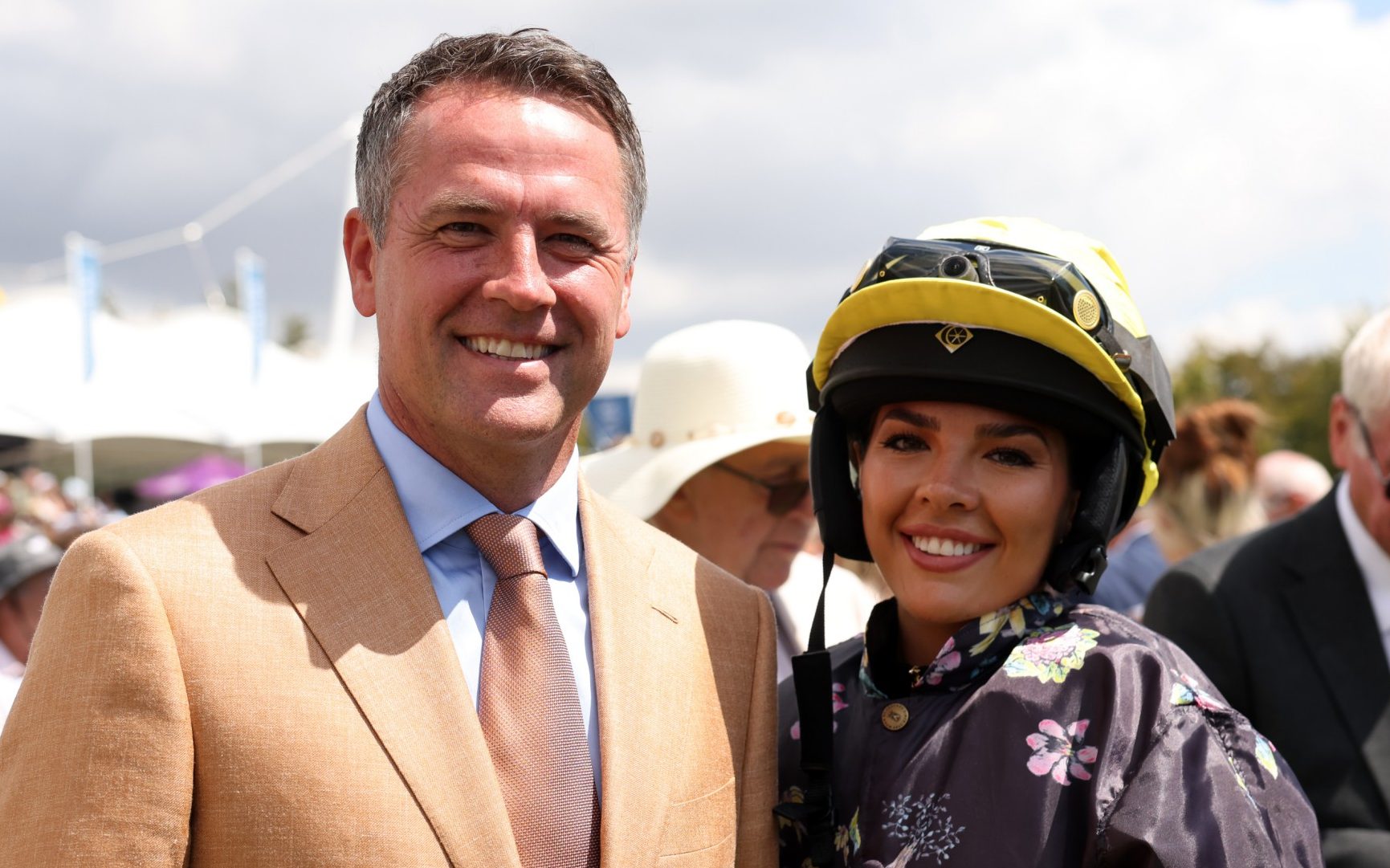 Michael Owen's daughter makes jockey debut – and earns dig from dad