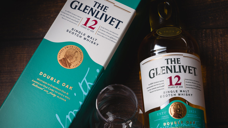 KAVALAN No.1 & THE GLENLIVET 12年セット Kavalan Hits 1,000 Gold Medal-Milestone: Unveils Most-Awarded