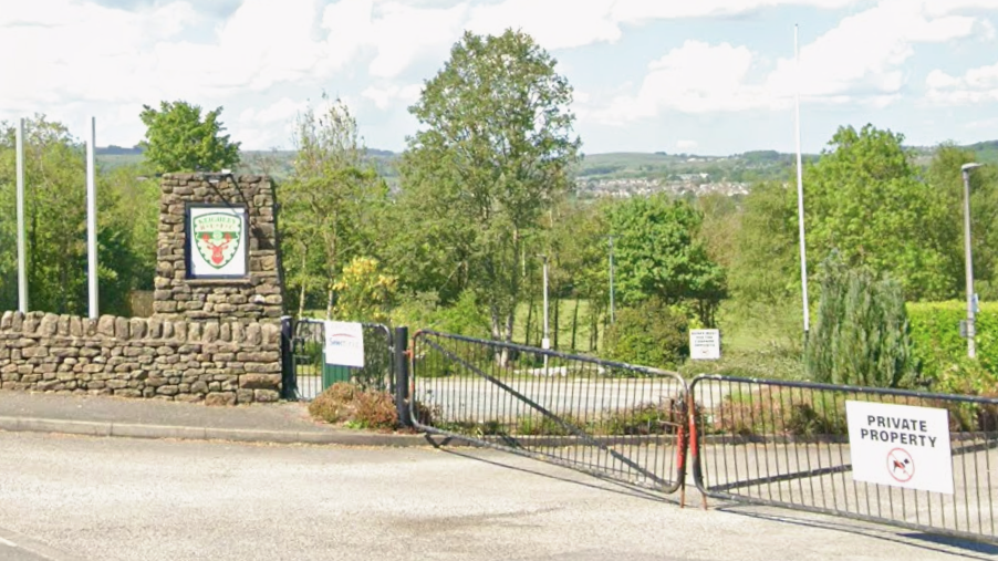 Padel courts plan to boost rugby club finances