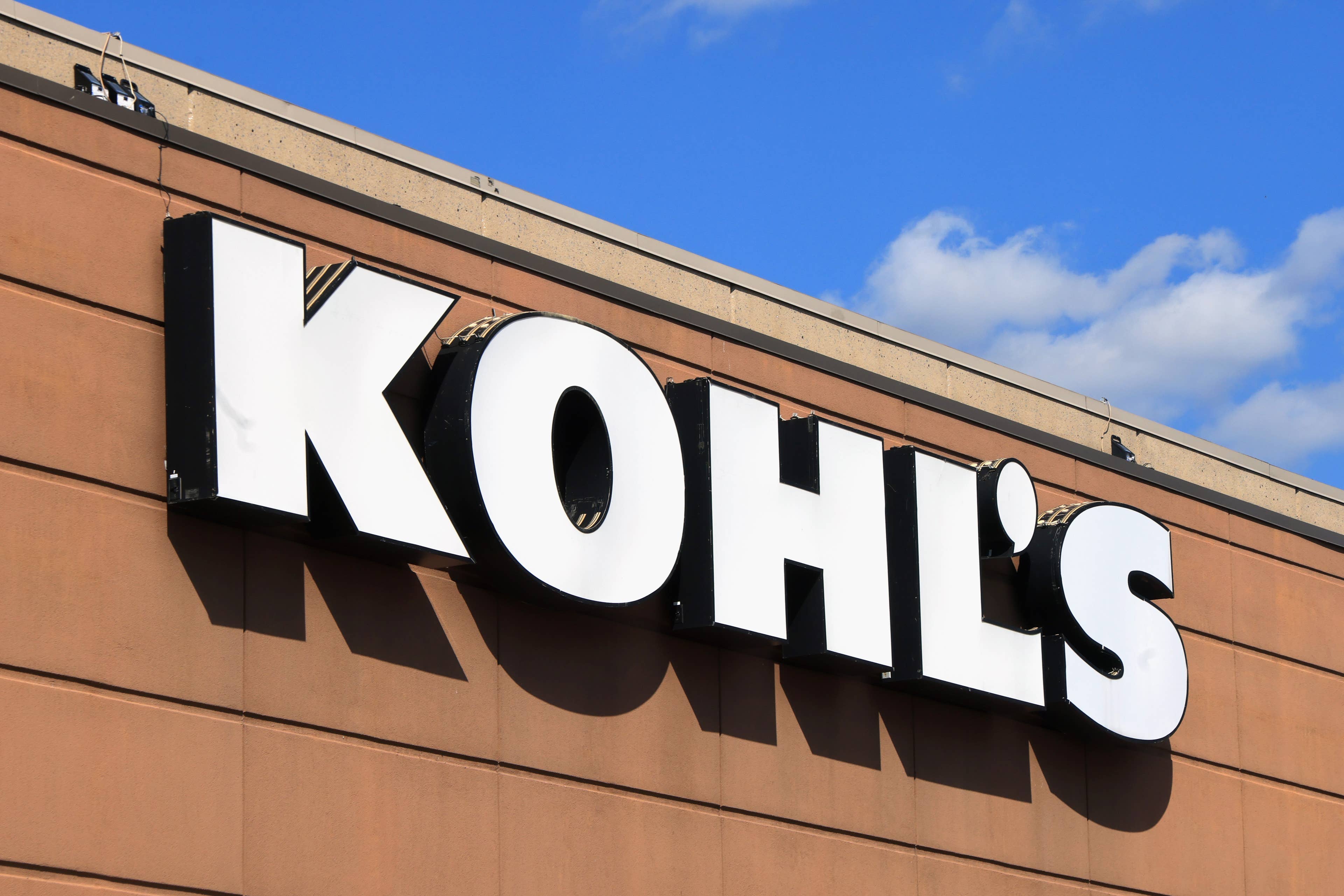Kohl's $9 Sweat-Wicking Silky Tees Are 'Great for Hot Weather'