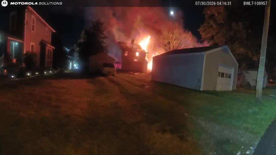 Bodycam video shows moment officers arrive after Canton house explosion
