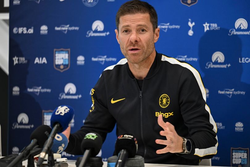 Chelsea boss Xabi Alonso gives Mykhailo Mudryk update as winger handed green light to return
