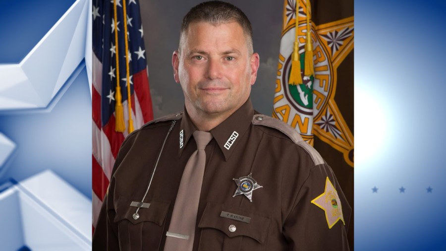 Dubois County deputy announces independent run for sheriff