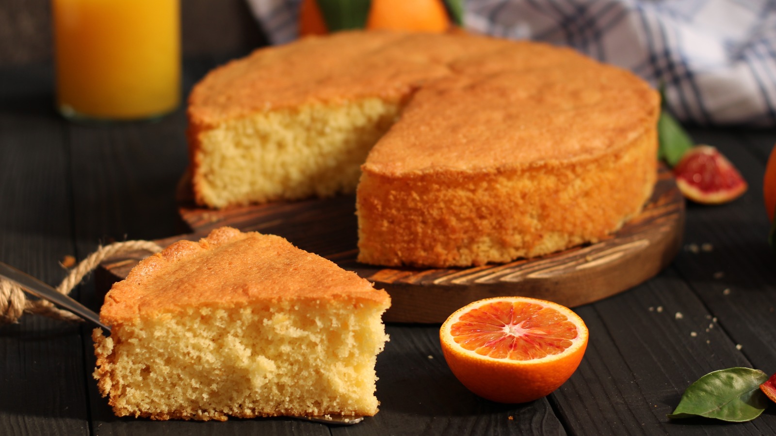 The One Secret To Making An Evenly Baked Cake Every Time