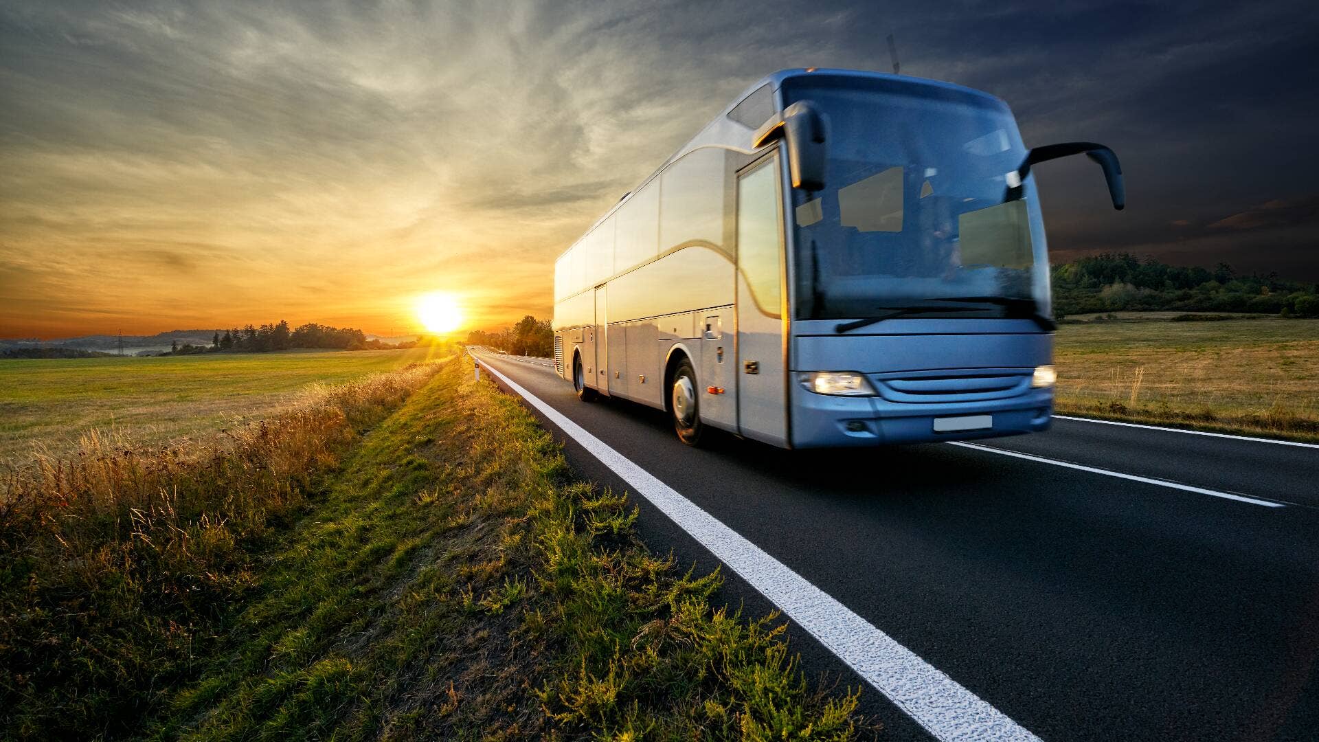 Another travel company files for bankruptcy and cancels trips