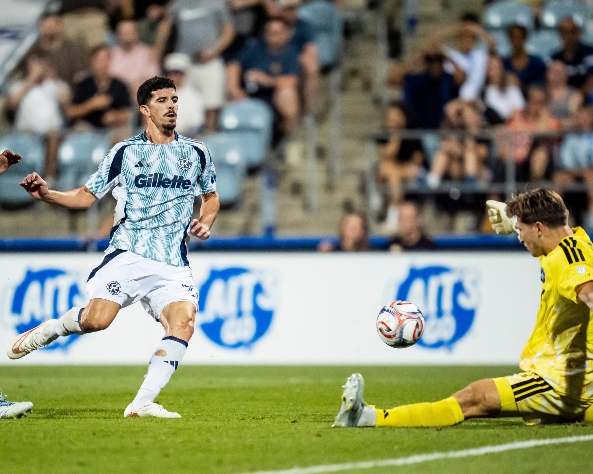 MLS investigates reports of antisemitic chants toward New England's Dor Turgeman in Montreal