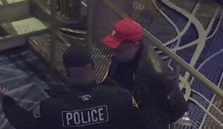 I-TEAM: Video shows Cleveland police monitor in casino incident