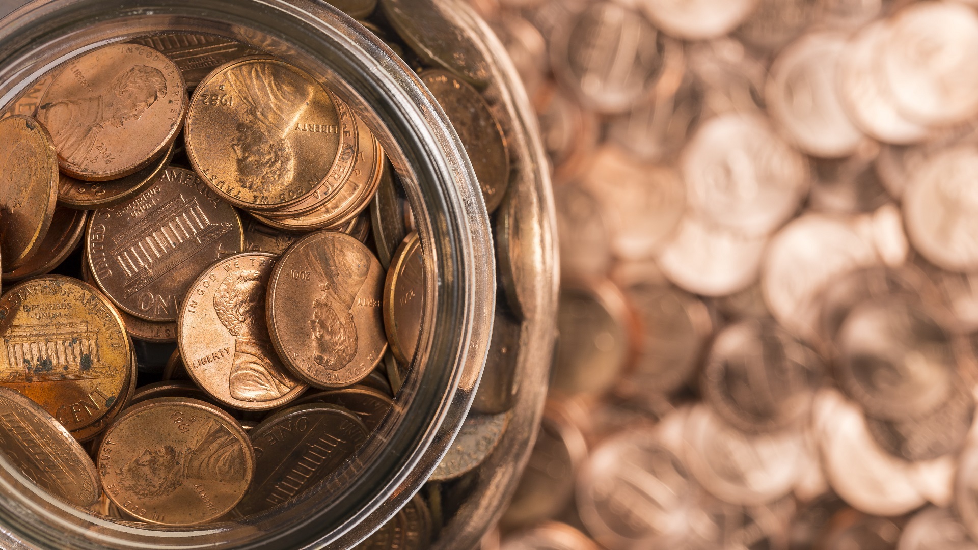 10 Easy Ways to Turn Spare Change Into Long-Term Savings