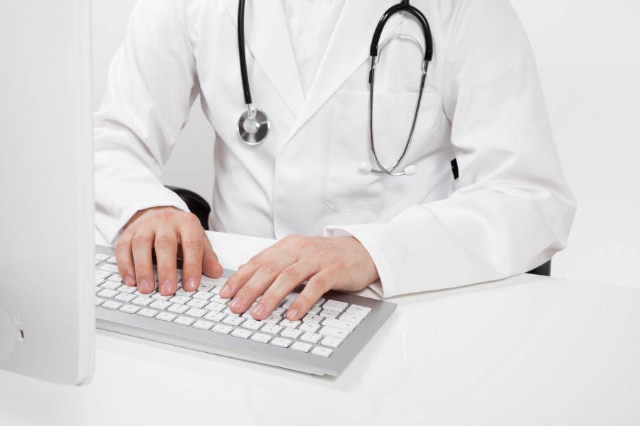 The future of medicine: Experts see AI as a doctor's copilot