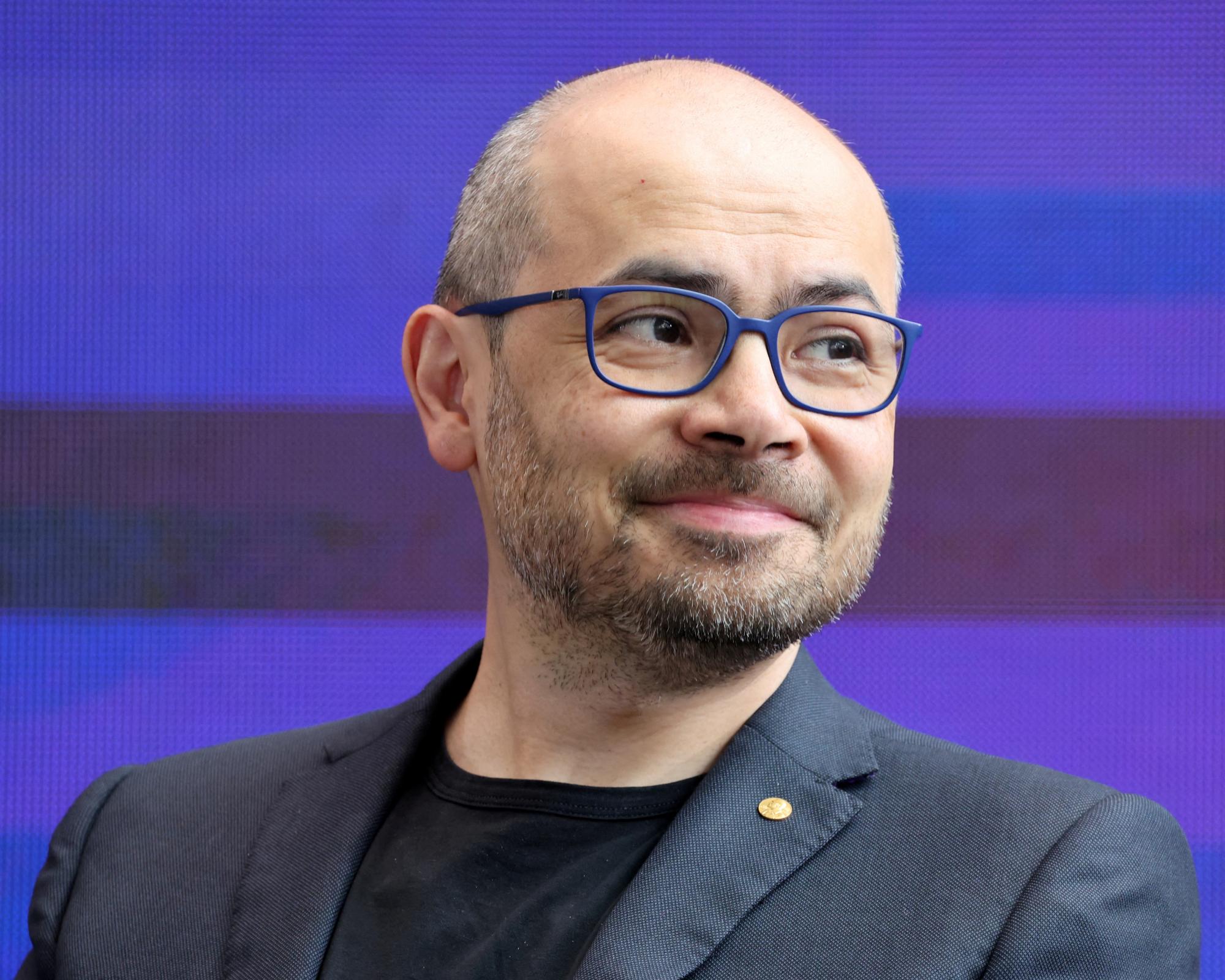 Big shake-up in Google's AI team as DeepMind chief executive steps down