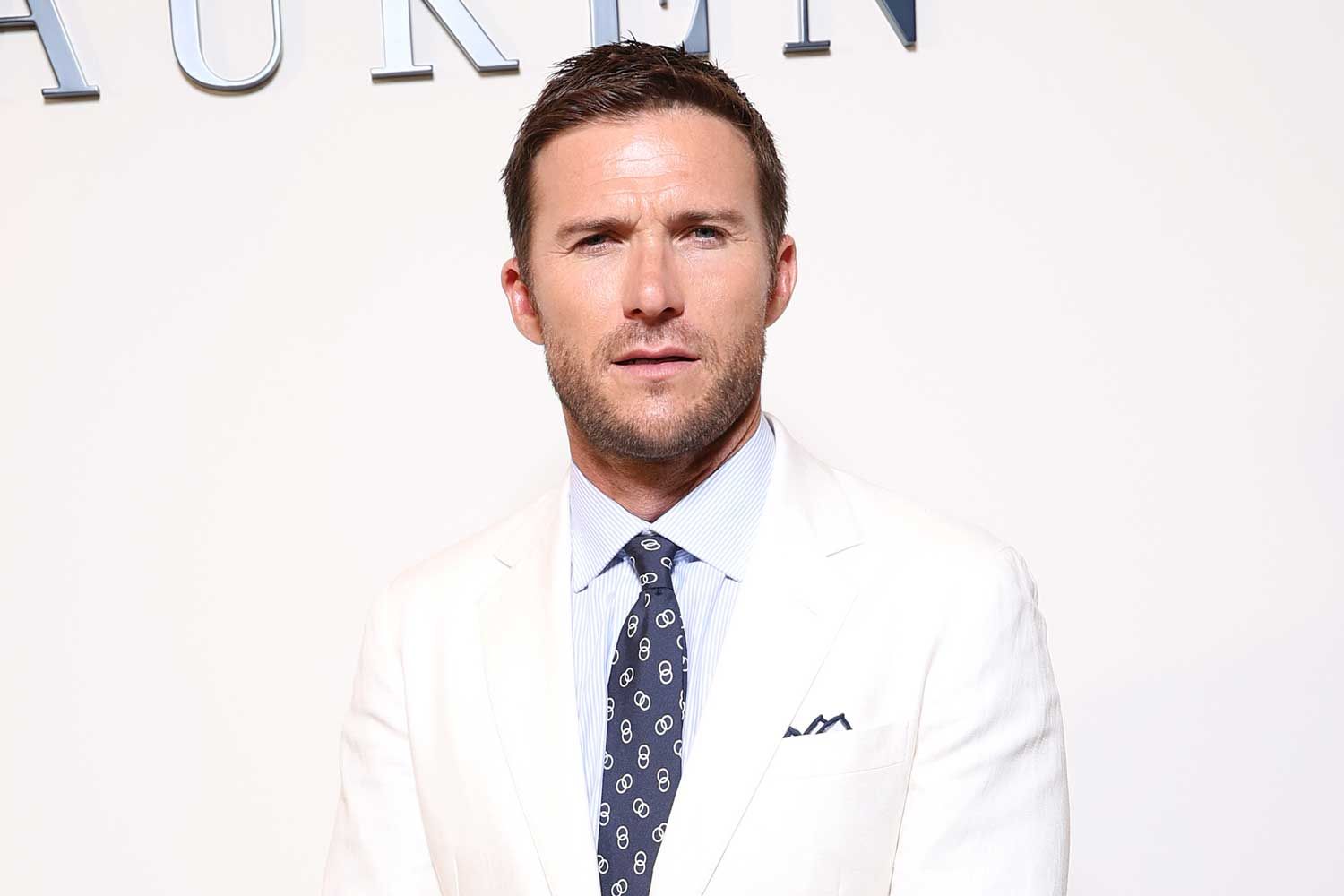 Scott Eastwood details raiding a pot farm, getting kicked out of school for trying to sell drugs