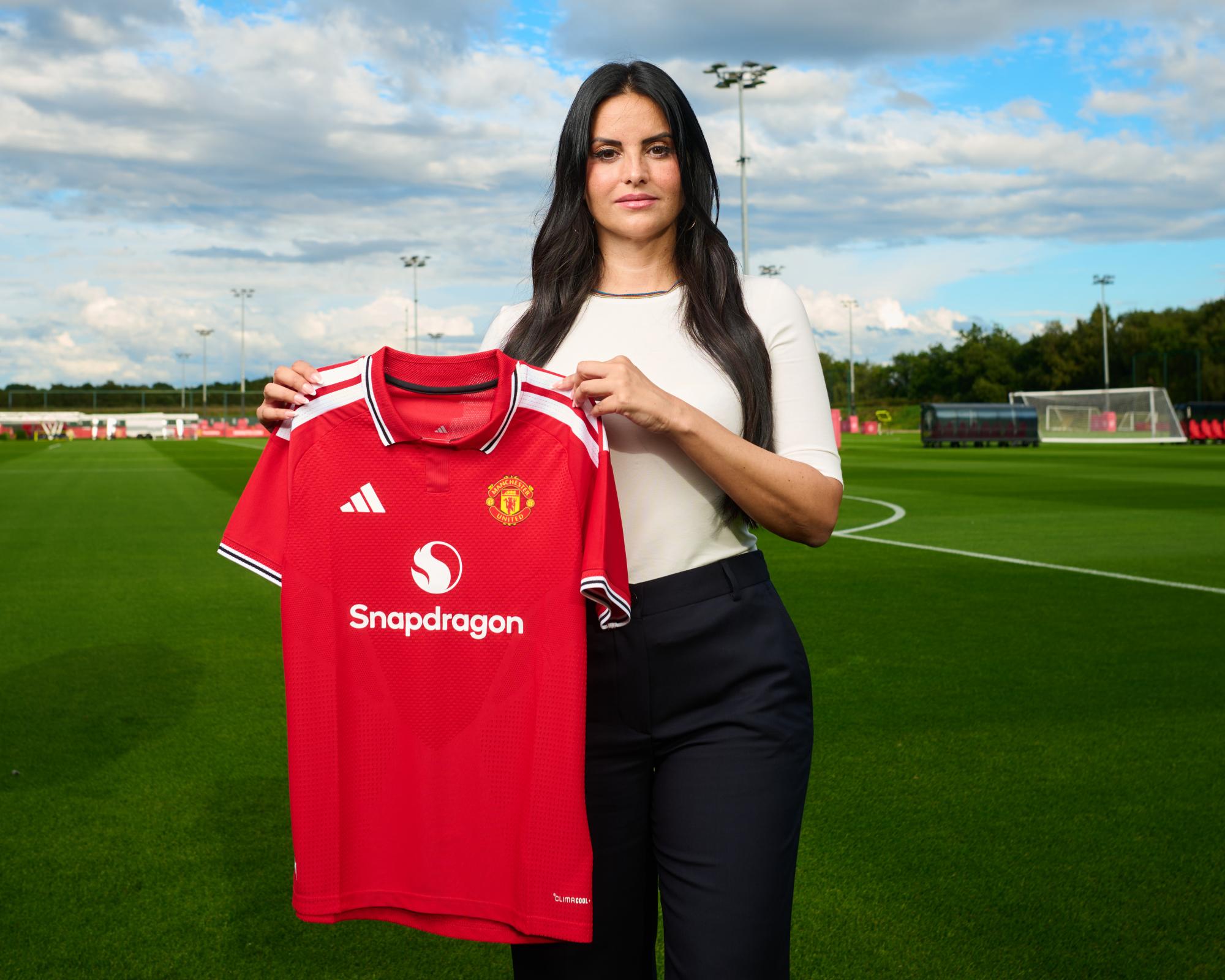 Phallon Tullis-Joyce in Manchester United goalkeeper kit