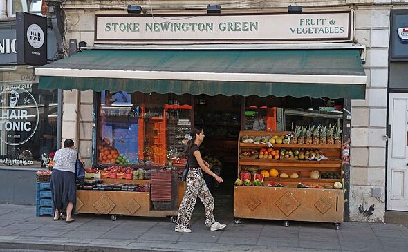Secrets of a successful High Street help customers spend over £1k more, study shows