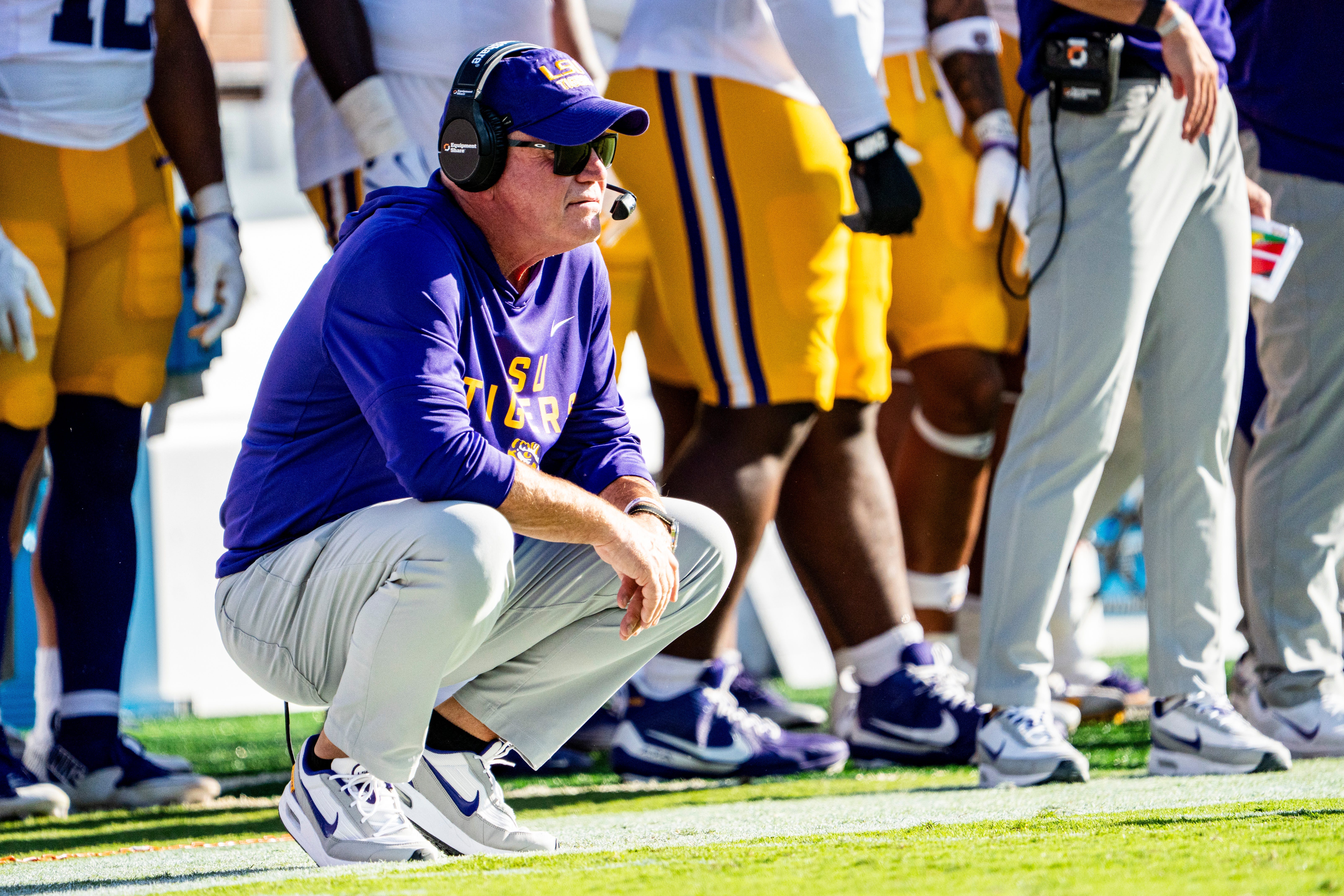 Brian Kelly predicts Notre Dame football's 2026 regular season record