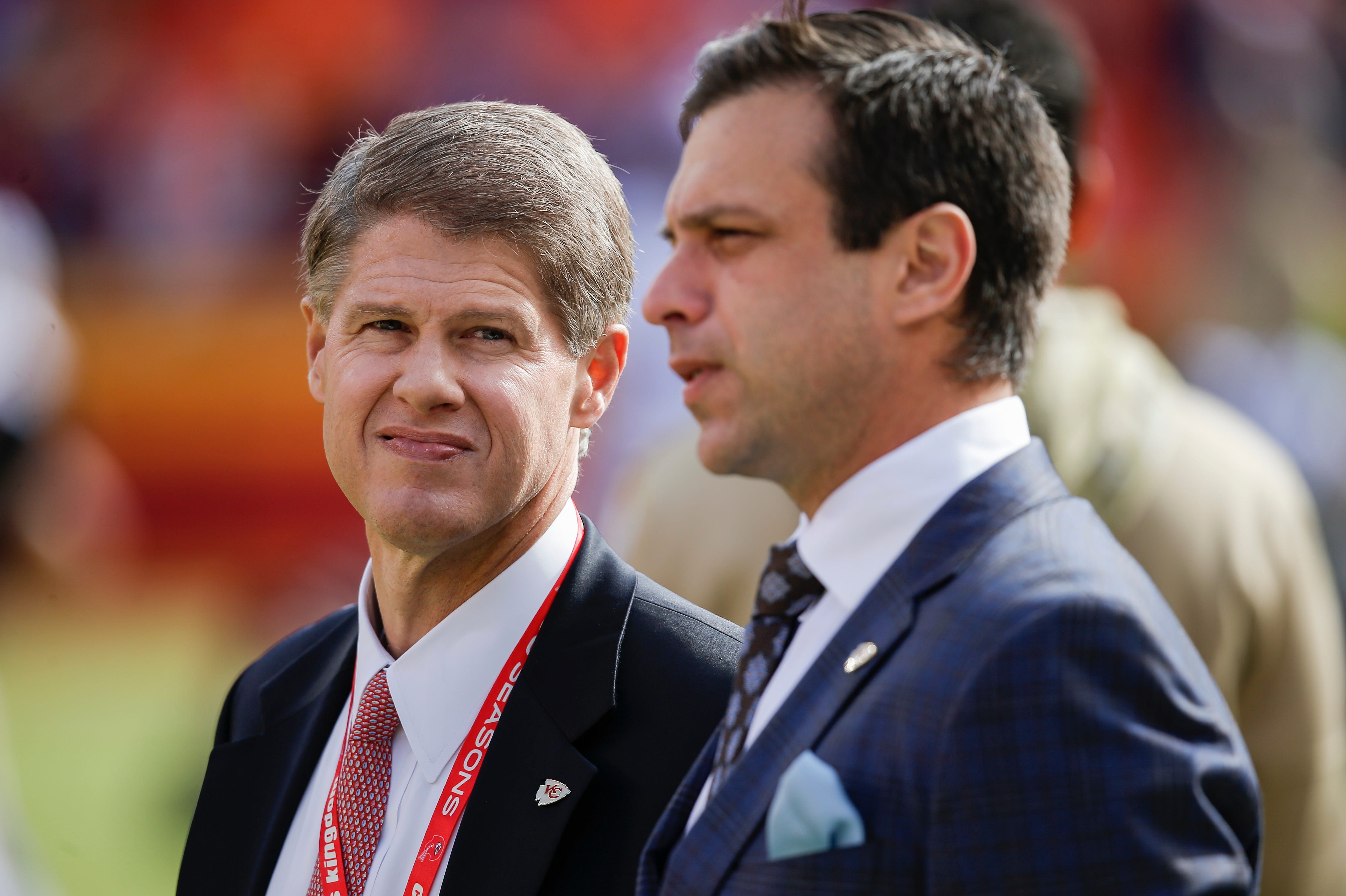 Top NFL insider reveals that KC Chiefs 'reached out' to All-Pro WR
