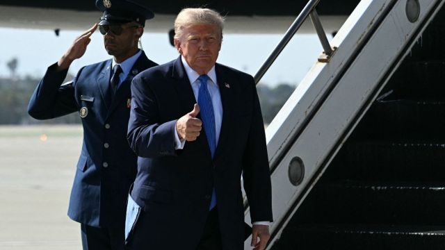 Donald Trump's $400M Qatari Jet Is Suddenly a Very Expensive Mystery