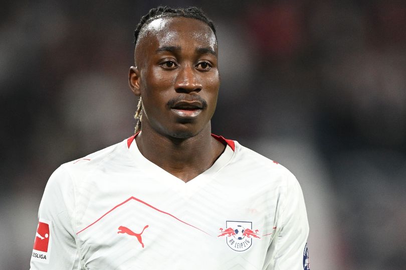 Why Yan Diomande decided against Liverpool transfer after meeting Andoni Iraola