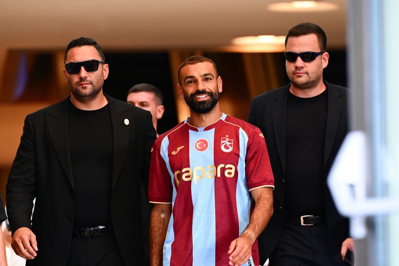 Mohamed Salah's staggering new salary revealed as Liverpool hero agrees special clause