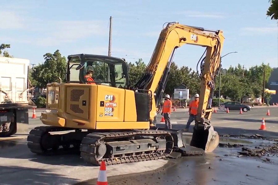 Water main break in Walnut Creek disrupts businesses, traffic