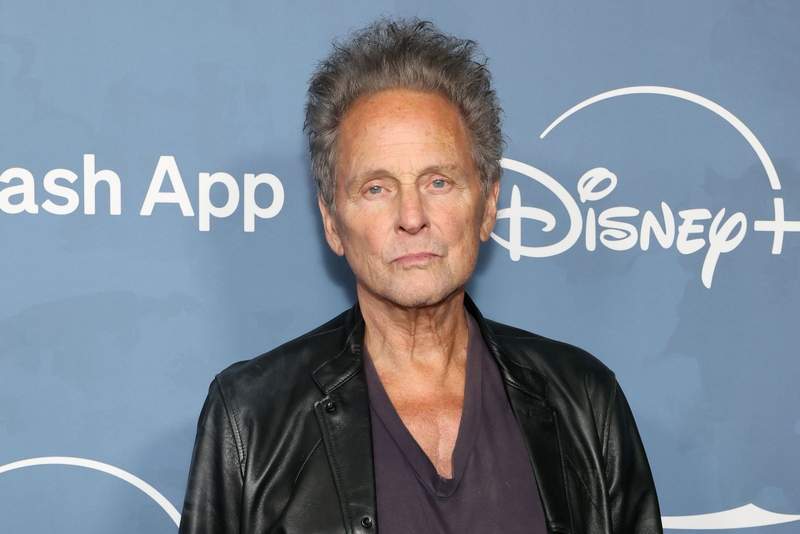 Lindsey Buckingham’s Comments Spark Fleetwood Mac Reunion Hopes