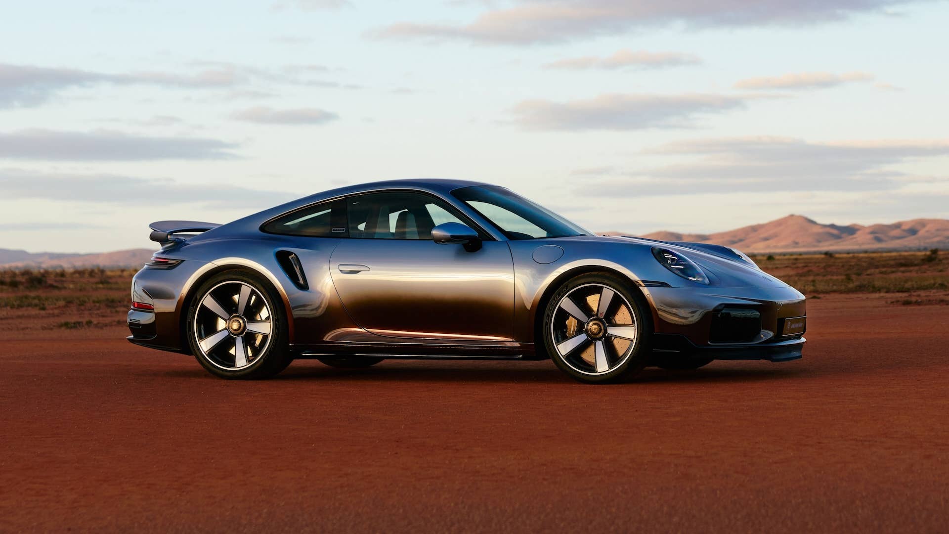 Porsche Spent 300 Hours Painting This One-Off 911 Turbo S