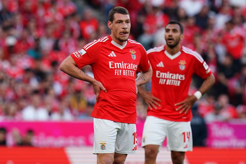 Man Utd, Arsenal and Chelsea target who had £87m release clause is now a free agent