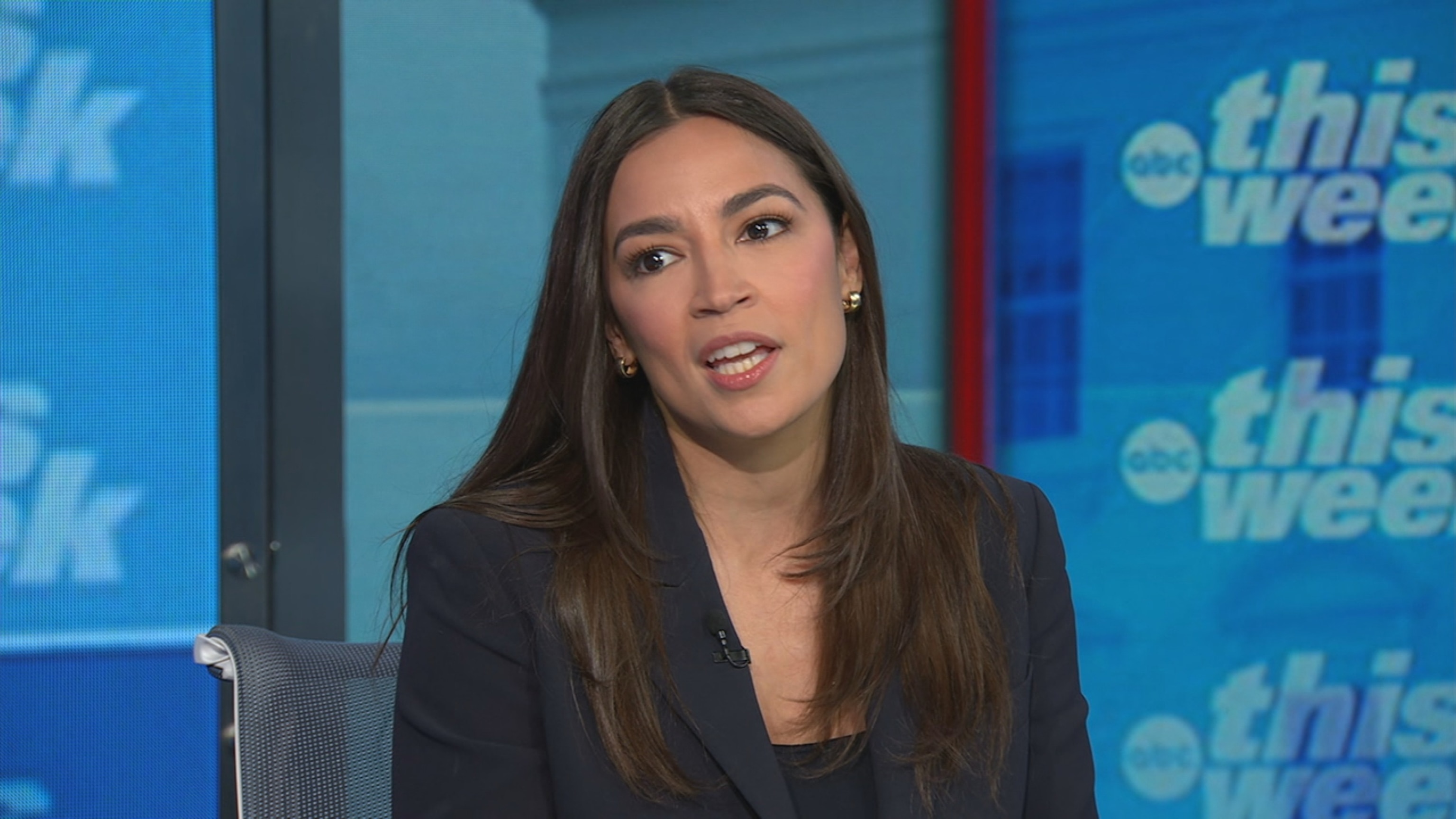 Alexandria Ocasio-Cortez sparks debate after revealing decision to freeze her eggs