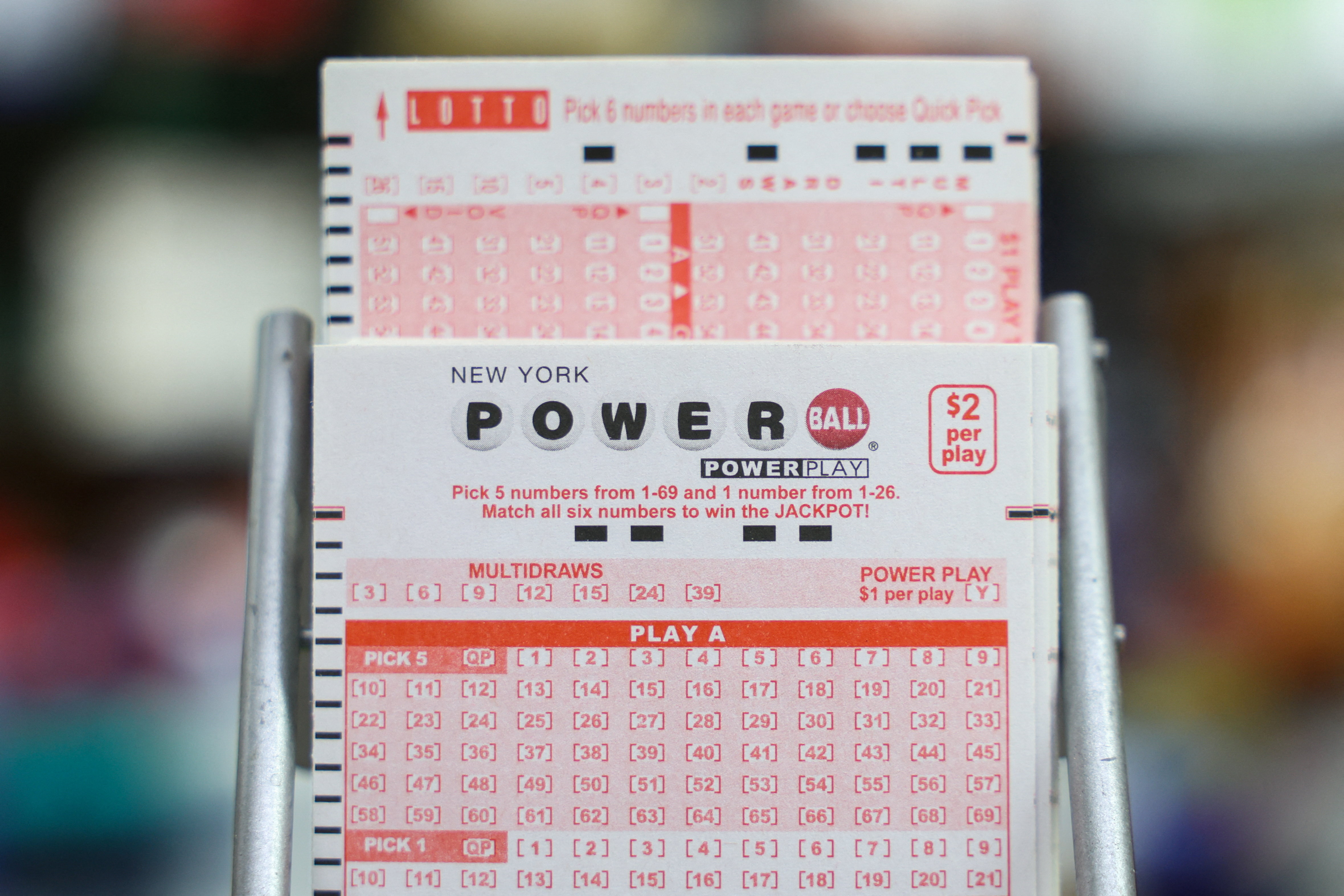 The Powerball jackpot is at $905m. Winners can only stay anonymous in some states.