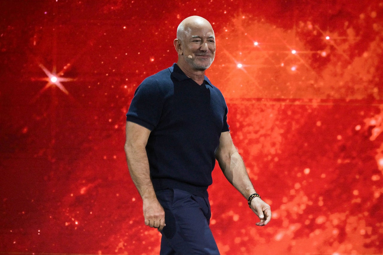 Inside Jeff Bezos' stunning £208bn empire and mansions as he prepares for Liverpool investment - AOL