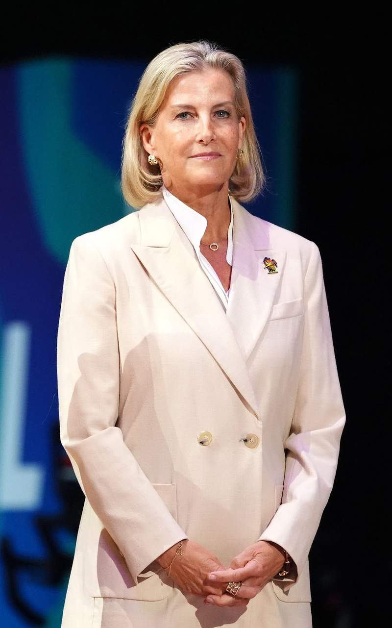 New Photo - Duchess of Edinburgh takes on new royal patronage