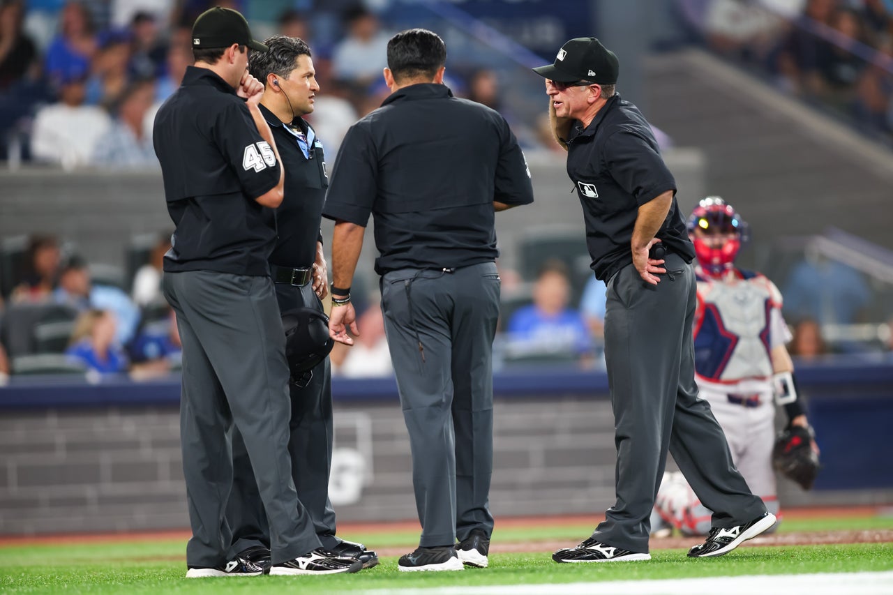 How did the Red Sox score a run without tagging up on a sacrifice fly?