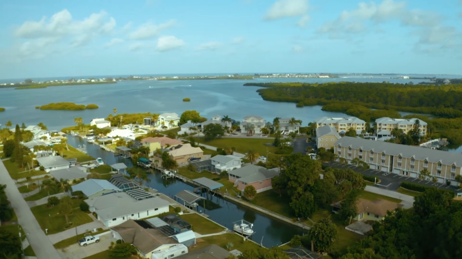 Nestled Between Tampa And Fort Myers Is Florida's Gulf Coast Hamlet With Hidden Trails And Peaceful Parks - AOL