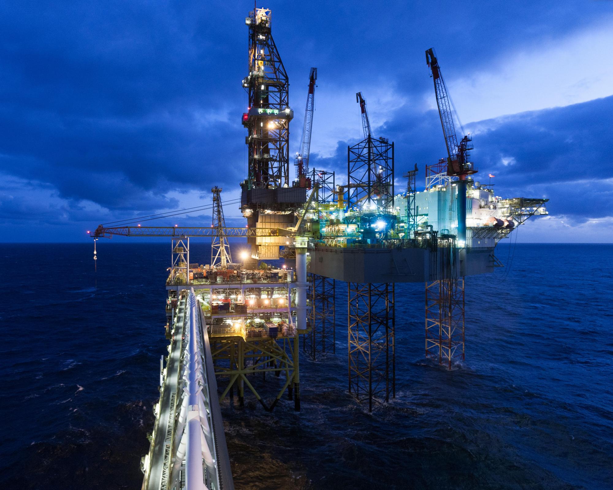 AI ‘will do more to boost fossil fuel production than green energy'