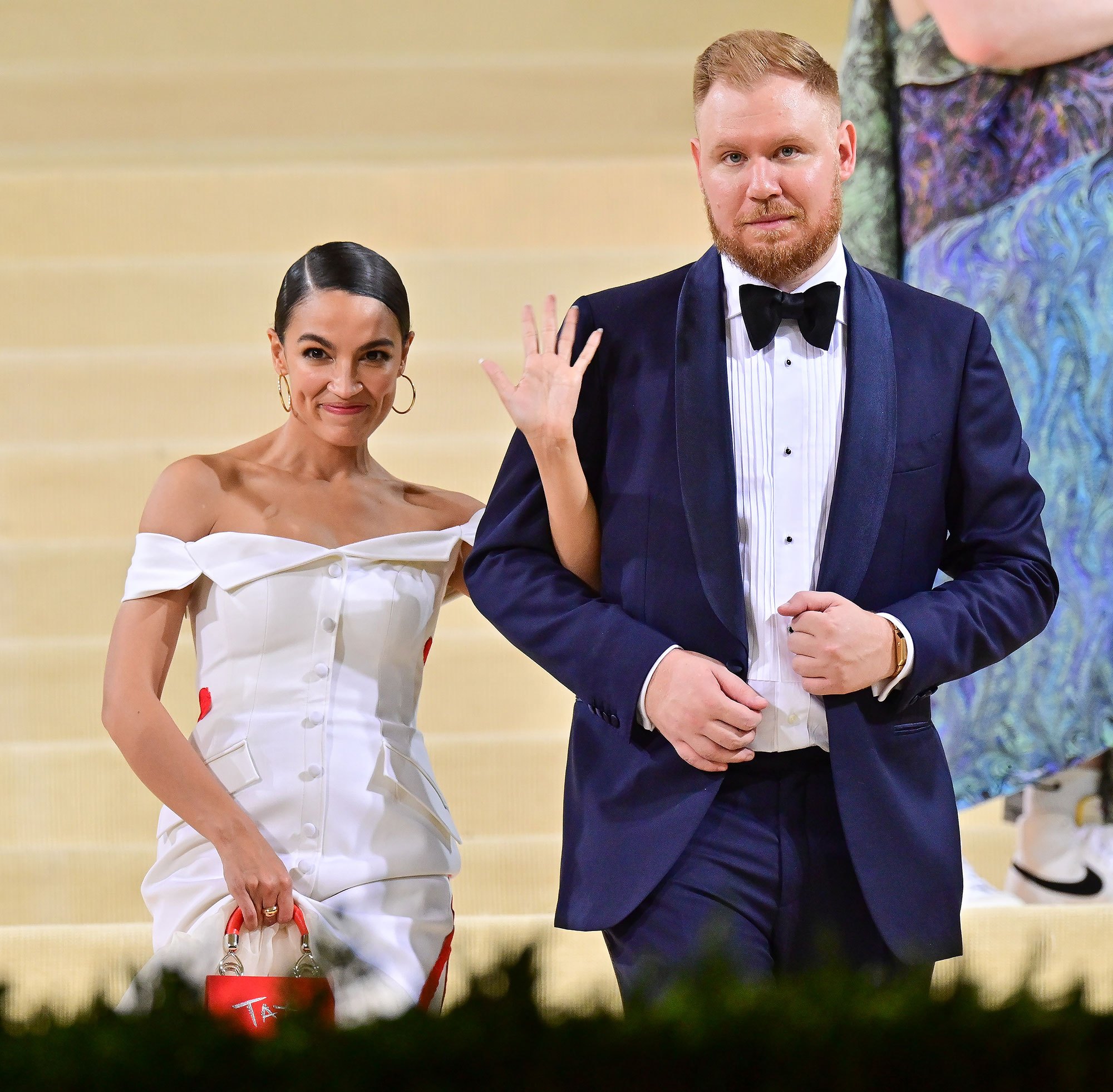 Alexandria Ocasio-Cortez Dodges Question About Status With Fiance Riley ...