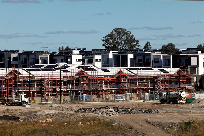 Analysis-Australia promised 1.2 million new homes, but builders are at their limits