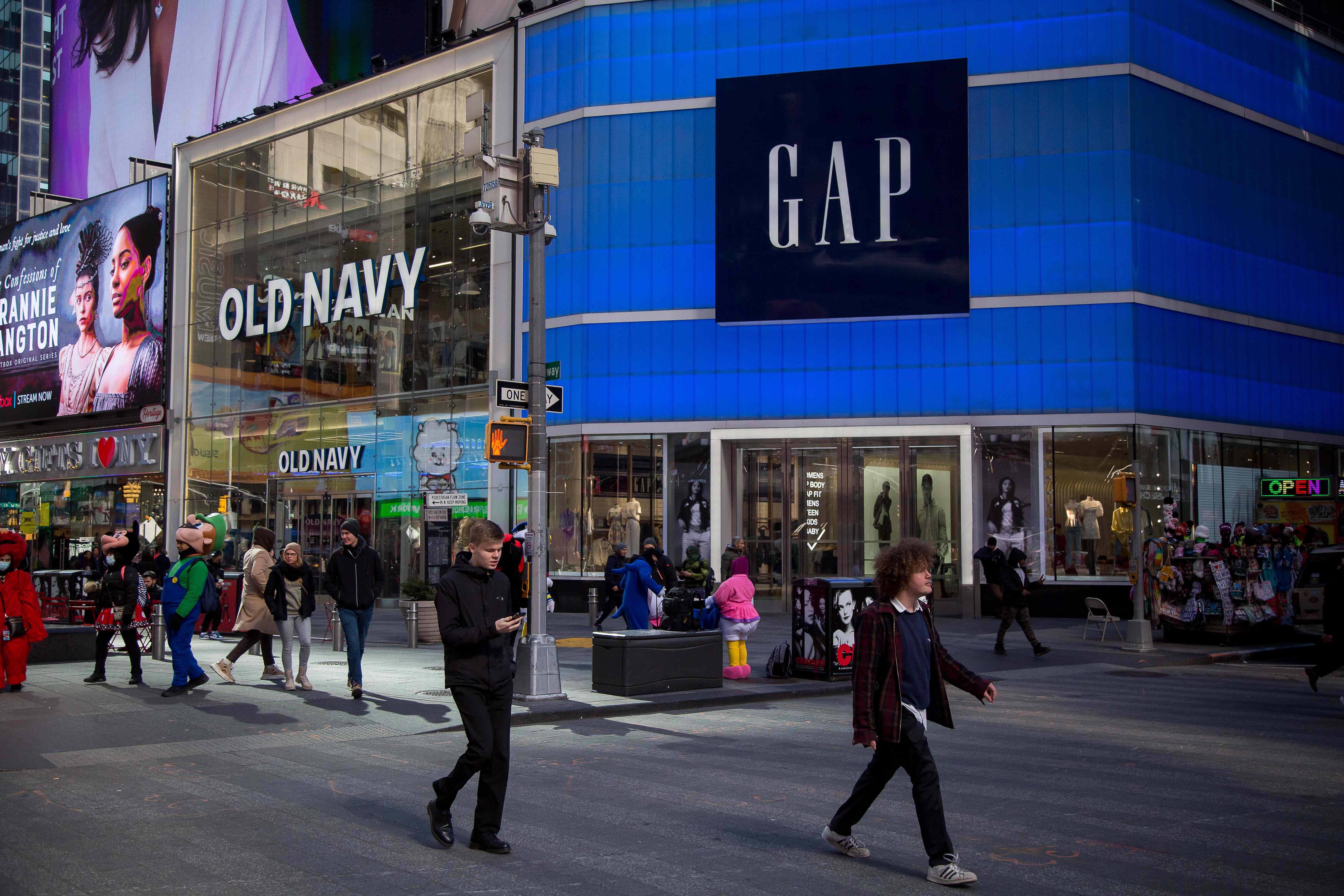 Gap Gets a Downgrade on Worries About Its Old Navy Brand. The Stock Is Sliding