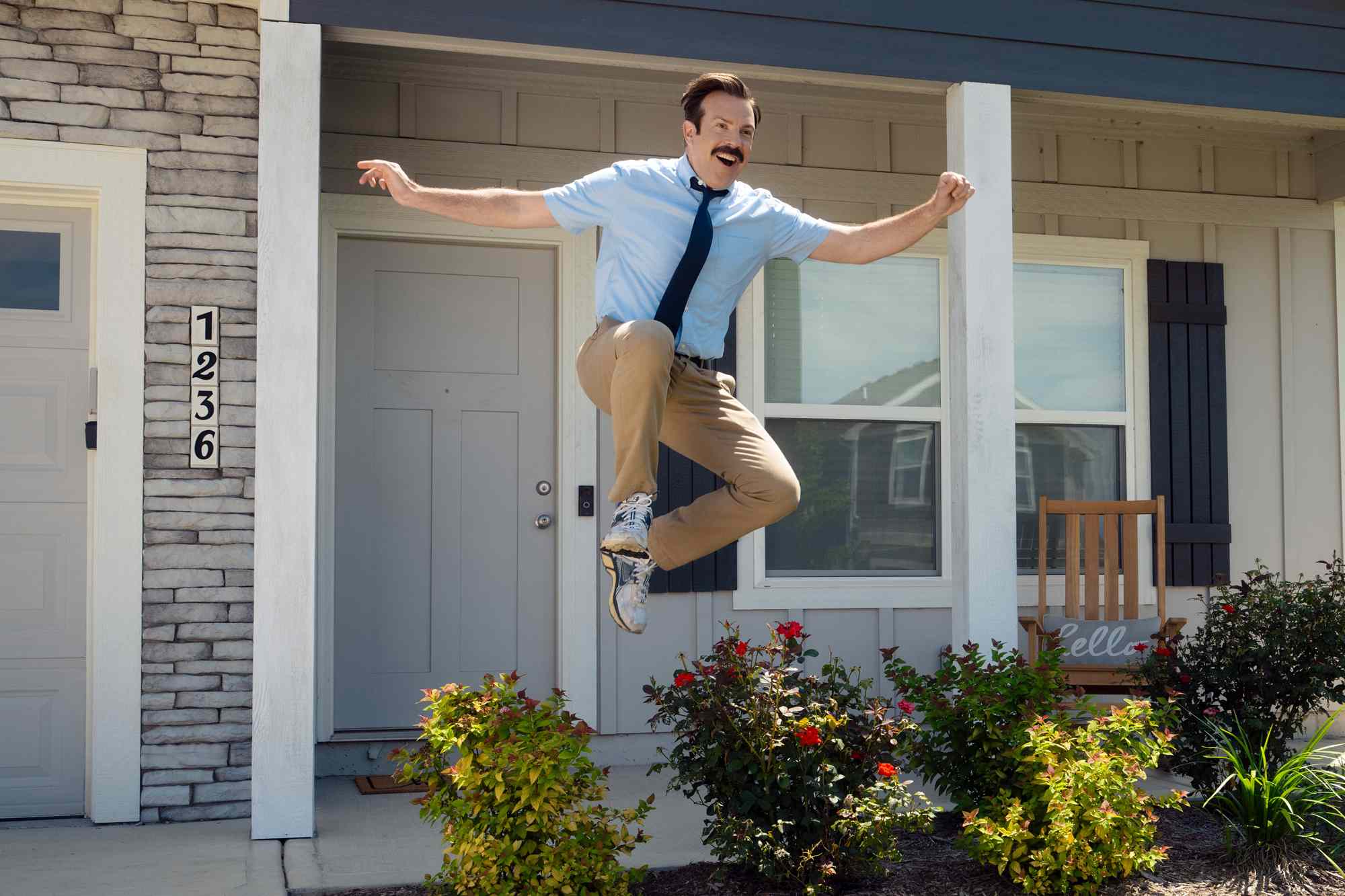 11 Easter Eggs in “Ted Lasso ”Season 4 You Might Have Missed - AOL