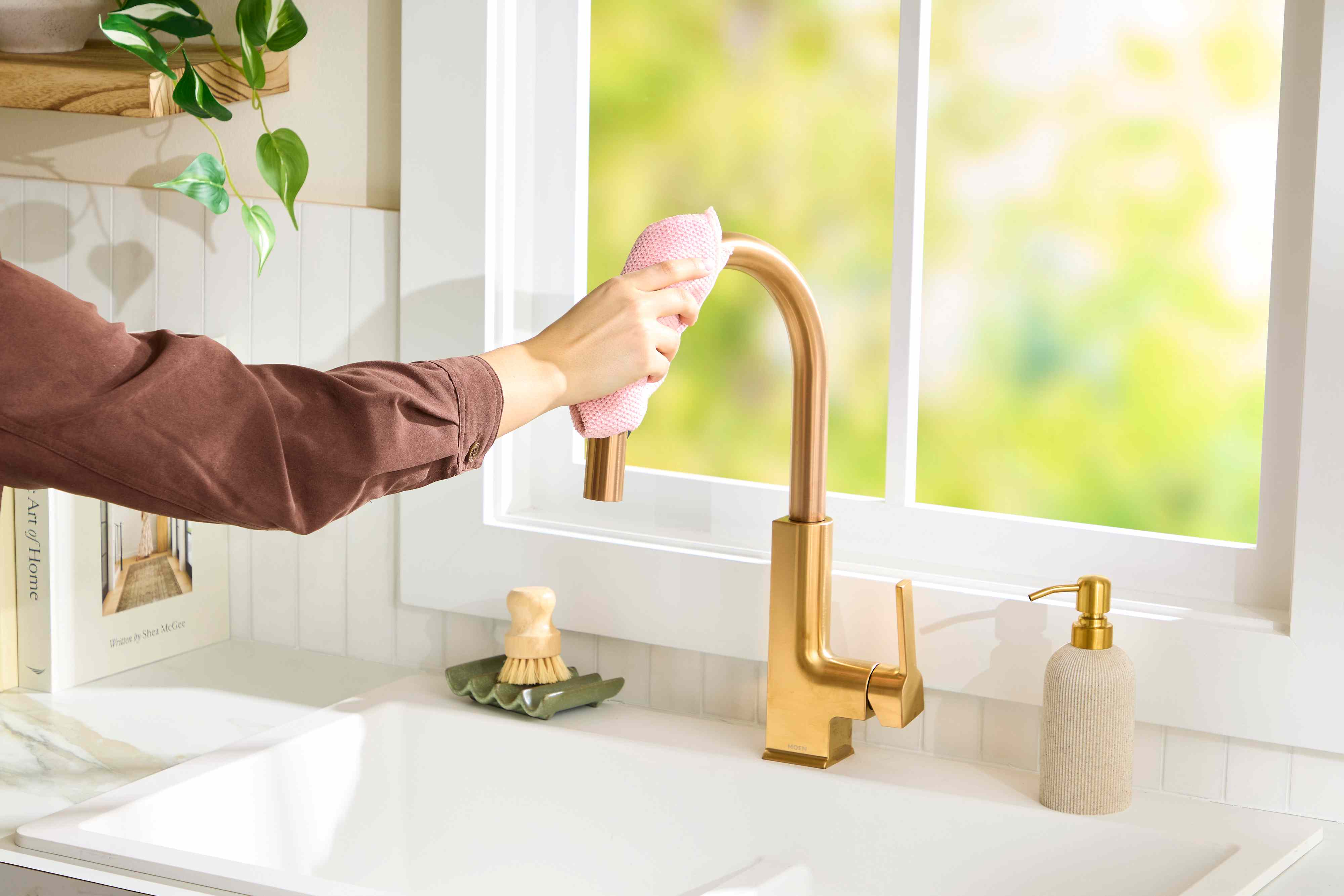 12 Things You Didn't Know You Could Clean with Apple Cider Vinegar