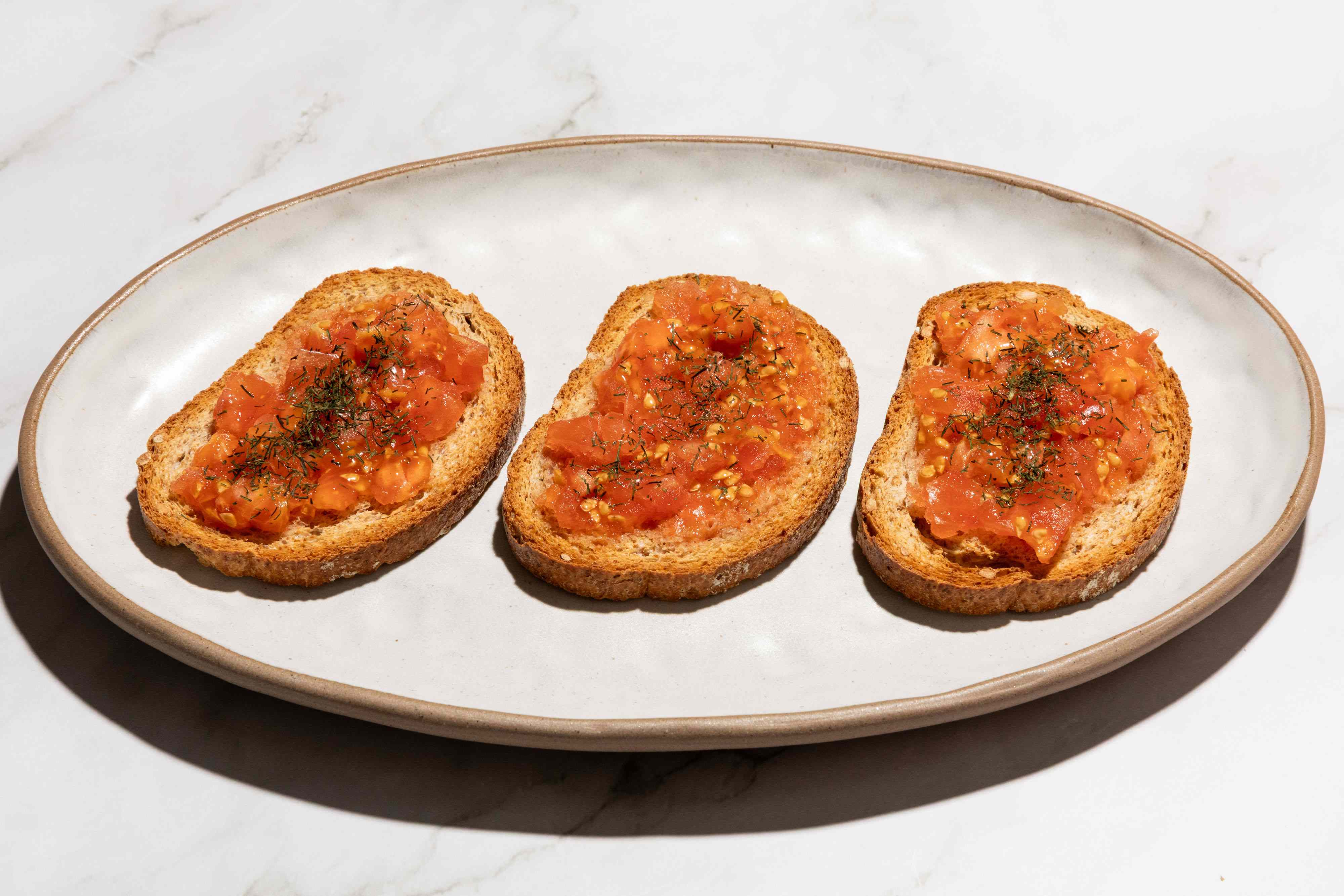 How to Make the Best Pan con Tomate, According to Spanish Chefs