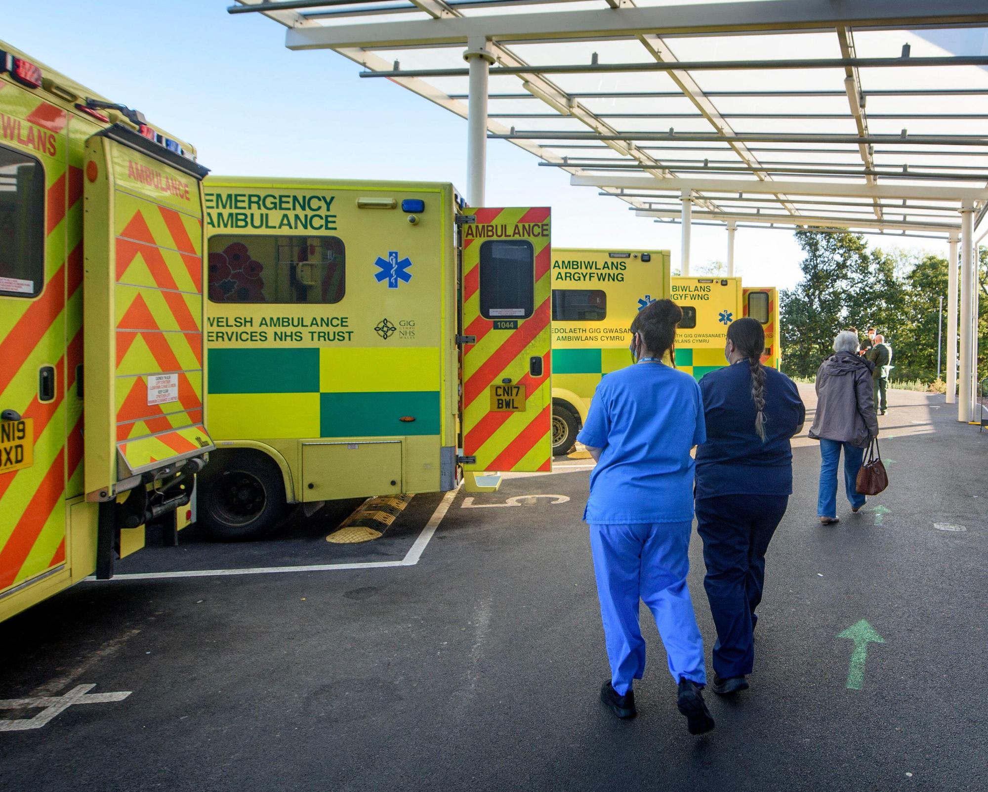 ‘We're seeing lots of people who feel dizzy': how heatwaves are taking a toll on people's health and the NHS