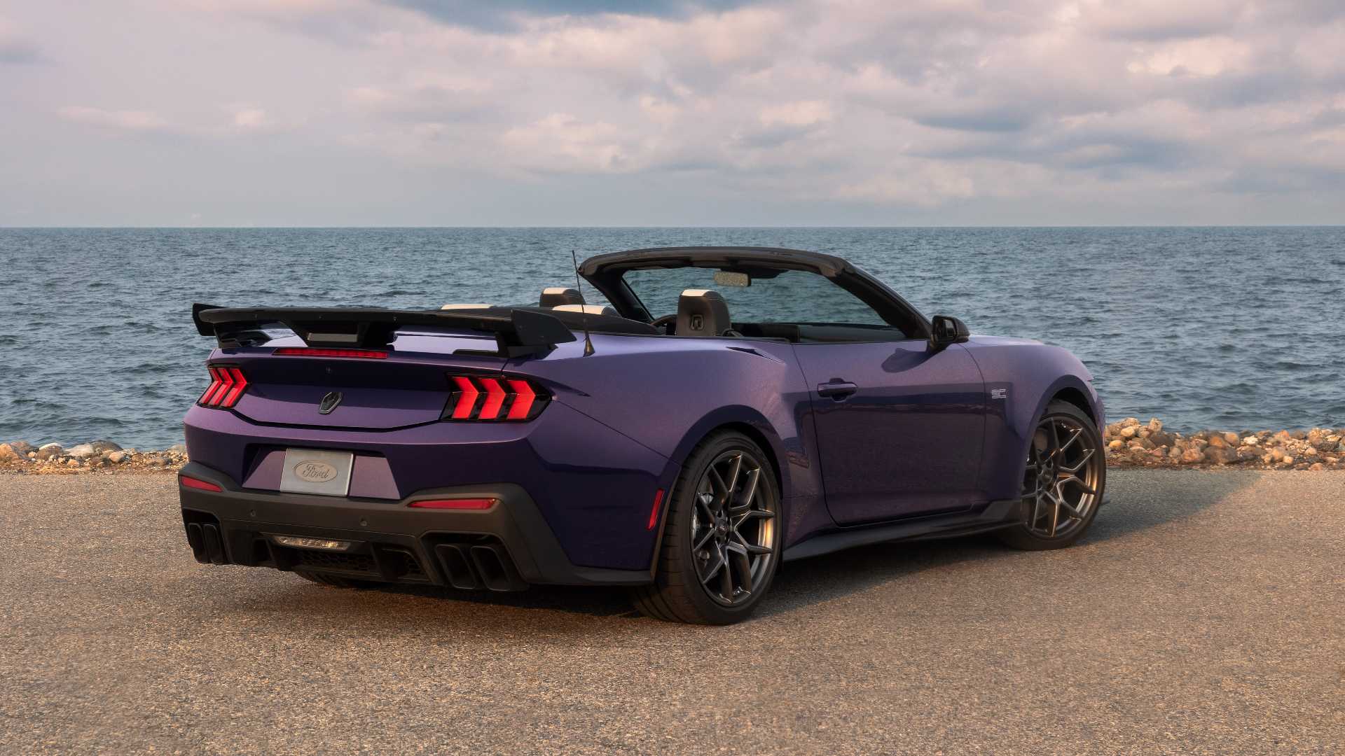 2026 Mustang Dark Horse SC Convertible: 795 HP Drop-Top - AOL