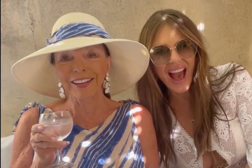 Joan Collins goes on glamourous lunch date with Liz Hurley in St Tropez